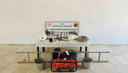 Jandarma, Serikte definecileri suçüstü yakaladı