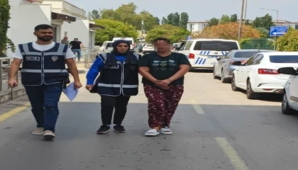 Kızını bıçakla kovalayan anne adliyeye sevk edildi