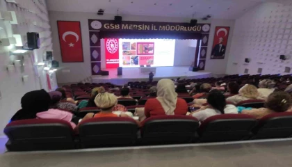 Mersin polisinin bilgilendirme faliyetleri sürüyor