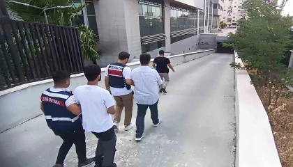 Mersinde DEAŞa finans sağlayan şüphelilere operasyon: 2 gözaltı