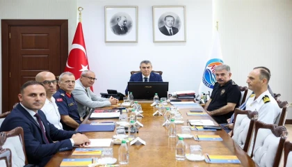 Mersinde güvenlik ve asayiş tedbirleri masaya yatırıldı