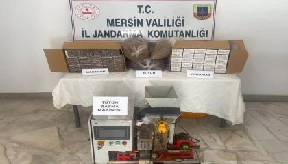 Mersinde makaron kaçakçılığı yapan 2 şüpheli yakalandı