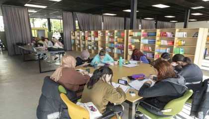 Mersinde öğrencilere sunulan hizmetler yeni dönemde de sürüyor