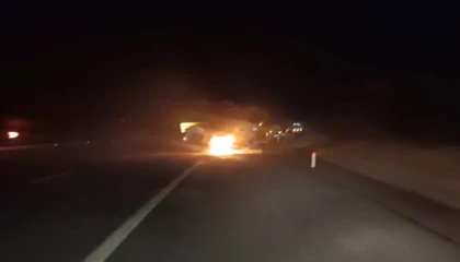 Osmaniyede seyir halindeki tanker yandı