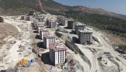 Serinyol ve Alahanda afet konutları yükseliyor