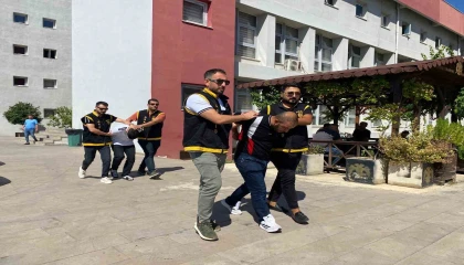 600 bin TL için Kardeş öldüren şüpheli Yunanistana kaçarken yakalandı