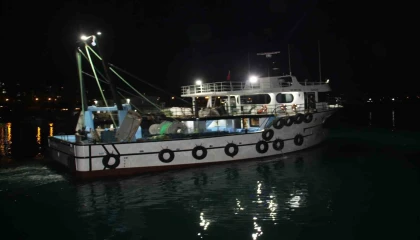 Akdenizli balıkçılar Vira Bismillah dedi