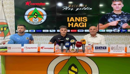 Alanyaspor, Ianis Hagi ile sözleşme imzaladı