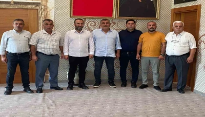 Antalya Aksuda 7 belediye meclis üyesi CHPden istifa ettiğini açıkladı