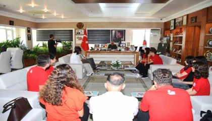 Başarılarını Başkan Topaloğlu ile paylaştılar