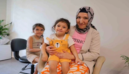 Beyin felcinde botoks ve tendon gevşetme tedavisiyle, Asel yeniden yürümeye başladı