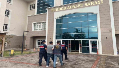 Burdurda aranan 25 şahıs yakalandı