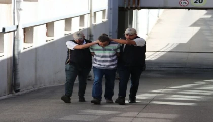 FETÖden 6 yıldır aranan öğretmen yakalanıp tutuklandı