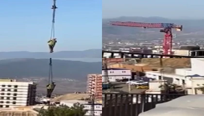 Görevimiz tehlike: İşçi şantiyeye vinçle indi