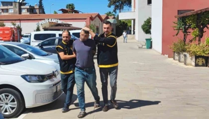 Gürültü kavgasında babayı öldürüp kızını yaralayan komşu adliyeye sevk edildi