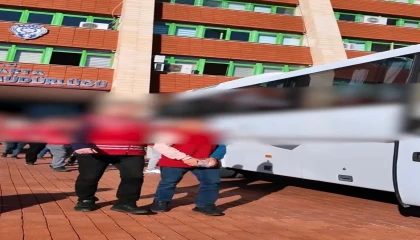 Ispartada aranan şahıslara yönelik operasyonlarda 243 kişi yakalandı