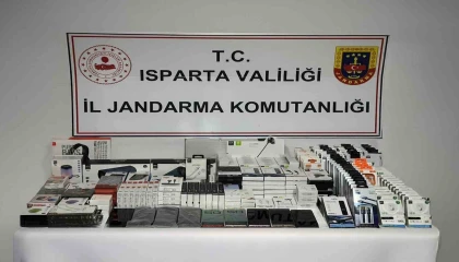 Ispartada jandarmadan 3 farklı kaçakçılık operasyonunda 4 gözaltı
