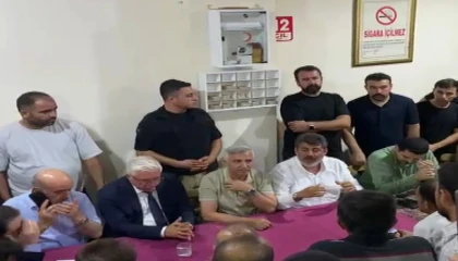 Kahramanmaraşın Pazarcık ilçesinde yol trafiğe açıldı