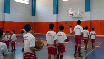 Kahramanmaraşta çocuklar sporla büyüyor