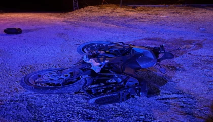 Korkutelinde motosiklet şarampole uçtu: 1 ölü, 1 yaralı