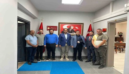 Milletvekili Kıratlı, yenilenen Anamur Adalet Sarayını inceledi