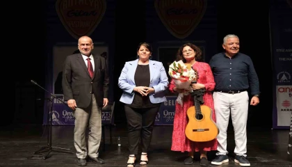 Muratpaşada Gitar Festivali sona erdi