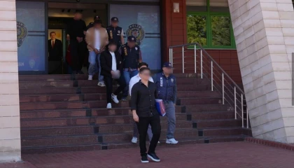 Müstehcen içerik paylaşan 2 kişi tutuklandı