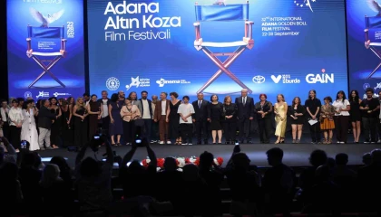 ‘O Da Bir Şey Mi Altın Kozaya damga vurdu: 8 ödül birden aldı