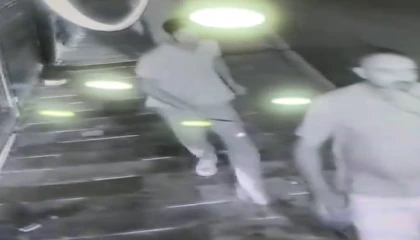 Ölümle biten bıçaklı saldırı güvenlik kamerasına yansıdı