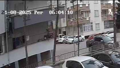 Örümcek gibi binaya tırmanan hırsız: Ben basit bir kuryeyim