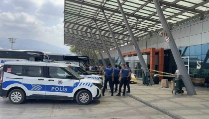 Osmaniye Otogarında baba kızına tüfekle ateş etti