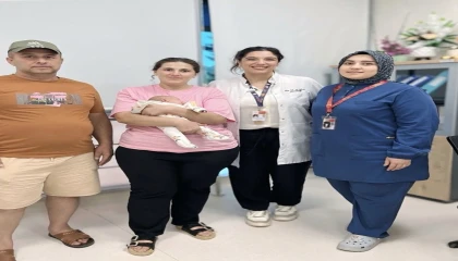 Riskli gebeliği bulunan anne sağlıklı şekilde bebeğini dünyaya getirdi