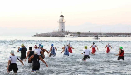 34. Uluslararası Alanya Triatlonu tamamlandı