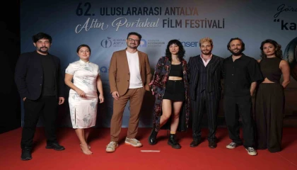 62. Uluslararası Antalya Altın Portakal Film Festivali kırmızı halı geçişiyle başladı