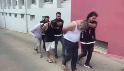 Adanada 4 kilo metamfetamin yakalattılar, Kahve içiyorduk savunması yaptılar