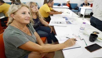 Aktif Yaşlı Merkezi, 65 yaş üstü vatandaşların sosyal buluşma noktası