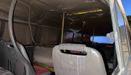 Alanyada mobilya dükkanını ve kullanılmayan yolcu taşıma servisini ateşe veren kadın yakalandı