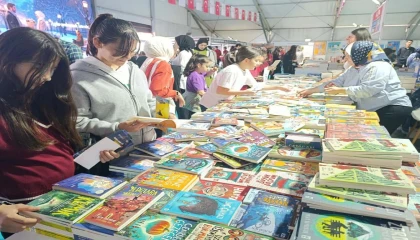 Anadolunun en büyük kitap fuarı kapılarını açtı