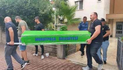 Annesiyle birlikte yaşadığı evde ölü bulundu