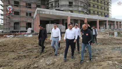 ANTAKYA ÖĞRETMENEVİ VE AKŞAM SANAT OKULU YÜKSELİYOR