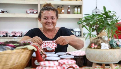 Antalyada kadın kooperatiflerinde kış hazırlığı başladı