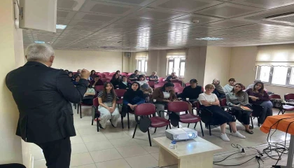 Başhekim Opr. Dr. Mehmet Denizden Kadın Sağlığı ve Hijyen semineri