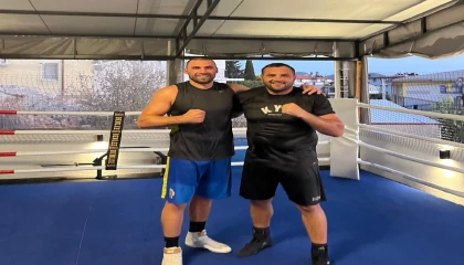 Boksun devleri Kaşta hazırlanıyor