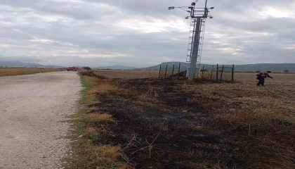 Burdurda arazi yangını