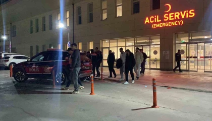 Burdurda yaklaşık 50 öğrenci zehirlenme şüphesiyle hastanelik oldu