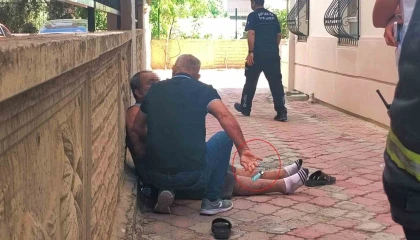 Eline aldığı tiner şişesi ve çakmakla kendini yakmak istedi