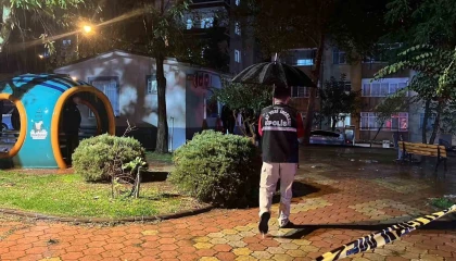 Eski eşi ve kayınvalidesini öldüren şüpheli kendini vurdu