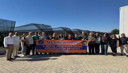 Genç ziraat mühendislerine seslenen Prof. Dr. Cengiz Toker: Bu bir bayrak yarışı. Biz bir yere kadar getirdik, sizler daha ileriye taşıyacaksınız
