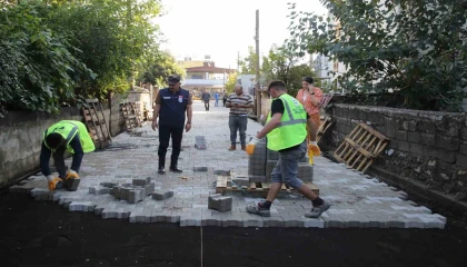 Hatay Büyükşehir Belediyesi, gece gündüz süren çalışmalarıyla selin vurduğu Payasta vatandaşlara rahat nefes aldırdı