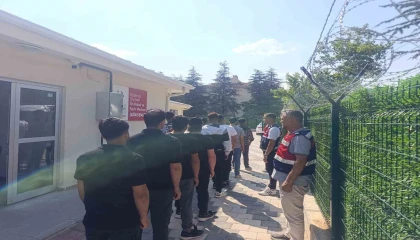 Ispartada 81 yabancı uyruklu düzensiz göçmen yakalandı